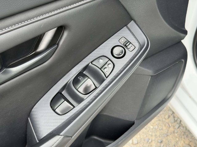 Used 2024 Nissan Sentra S FWD image 18