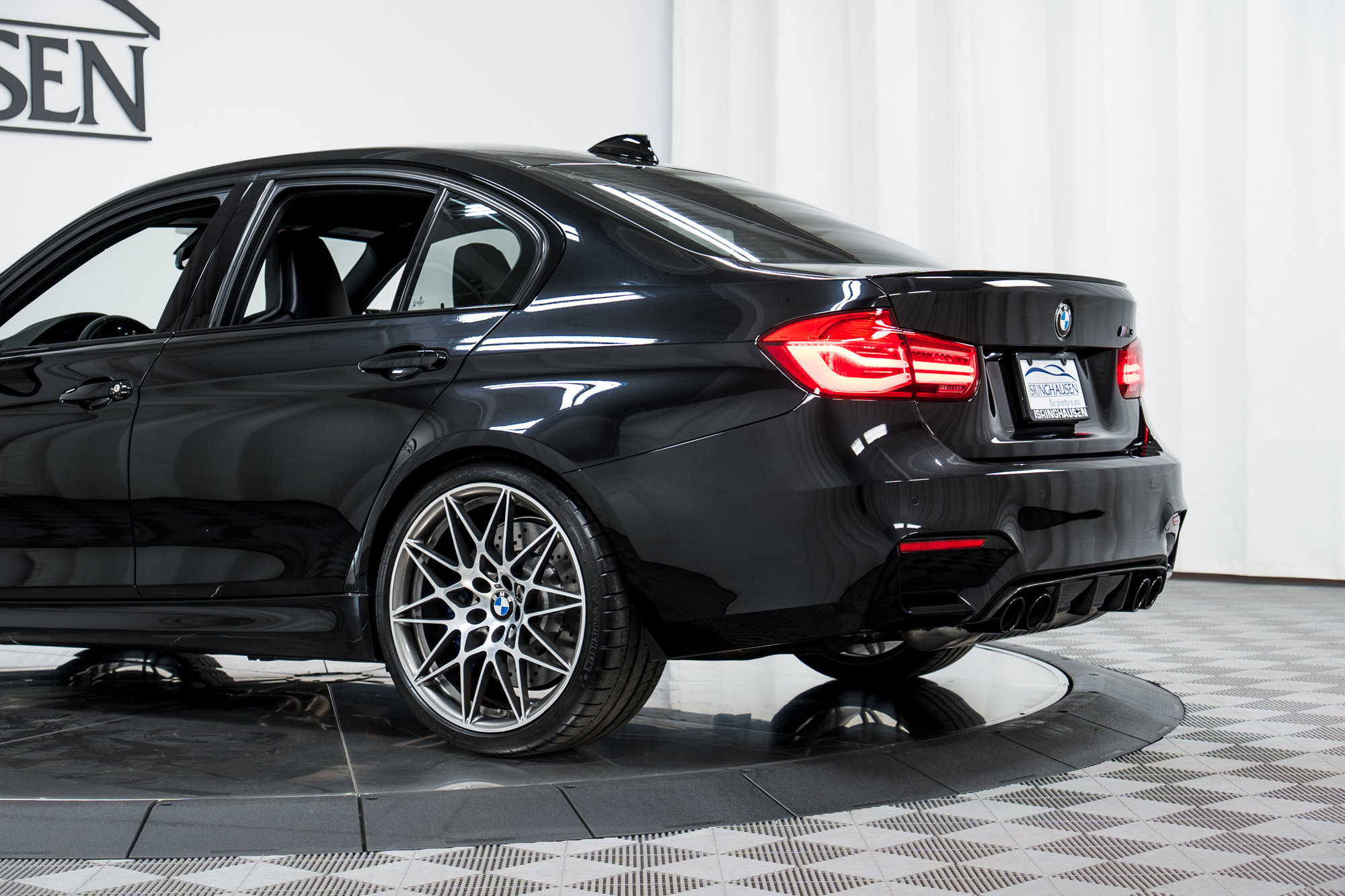 Used 2018 BMW M3 RWD image 31