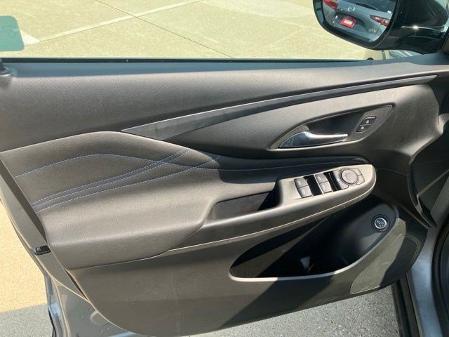 Used 2025 Buick Envista Sport Touring w/ Convenience II Package FWD image 10