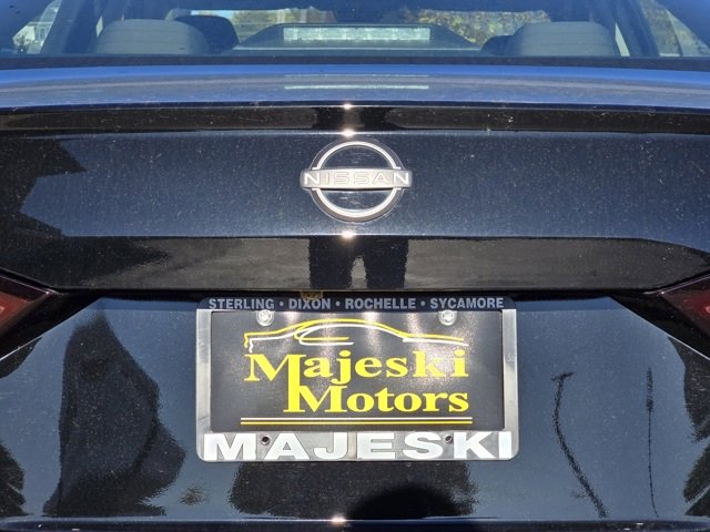 Used 2024 Nissan Altima 2.5 SV image 13