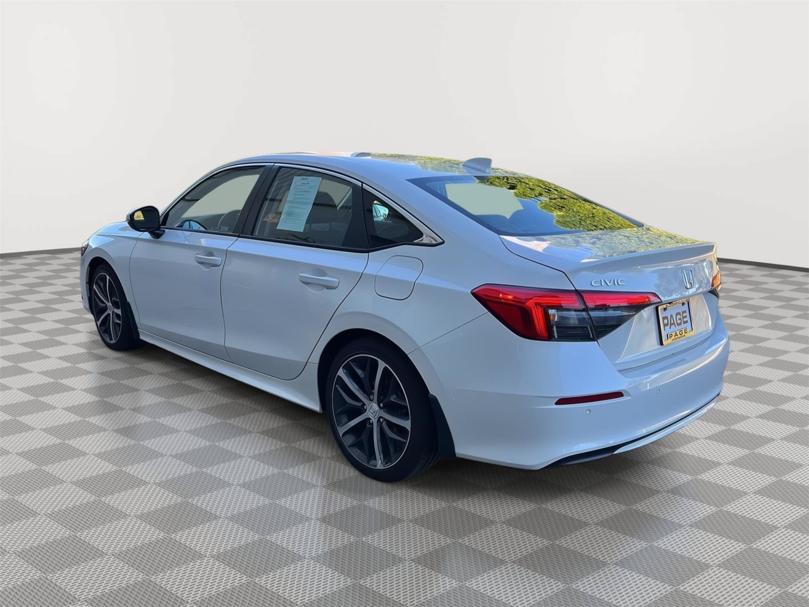 Used 2024 Honda Civic Touring image 26