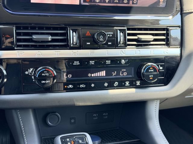 New 2026 Nissan Pathfinder SL AWD/4WD image 21