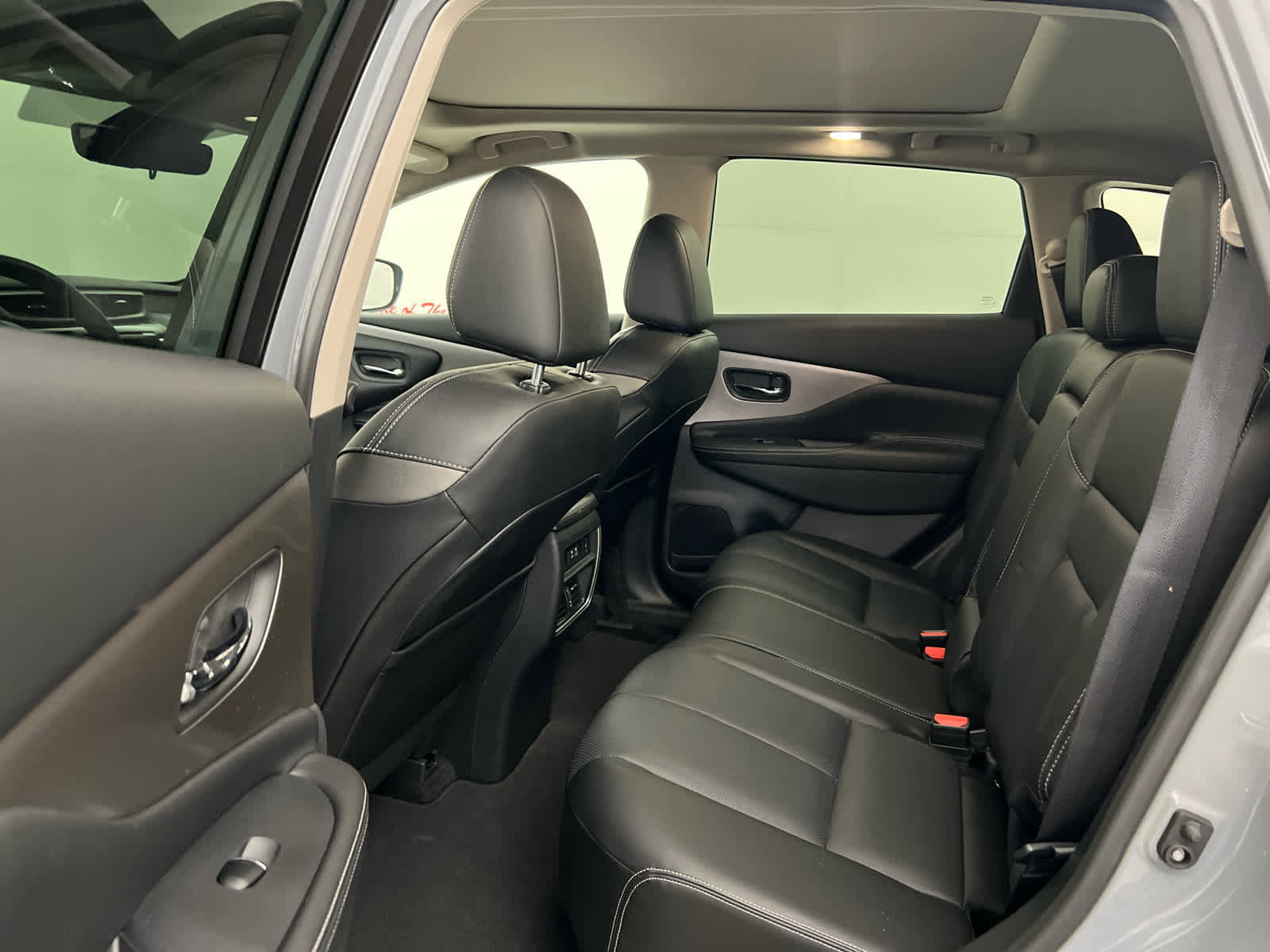 Used 2024 Nissan Murano SL image 13