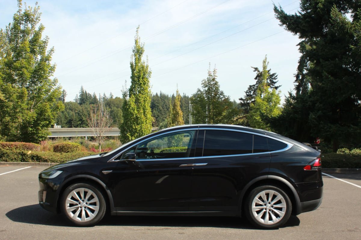 Used 2016 Tesla Model X 90D AWD/4WD image 4
