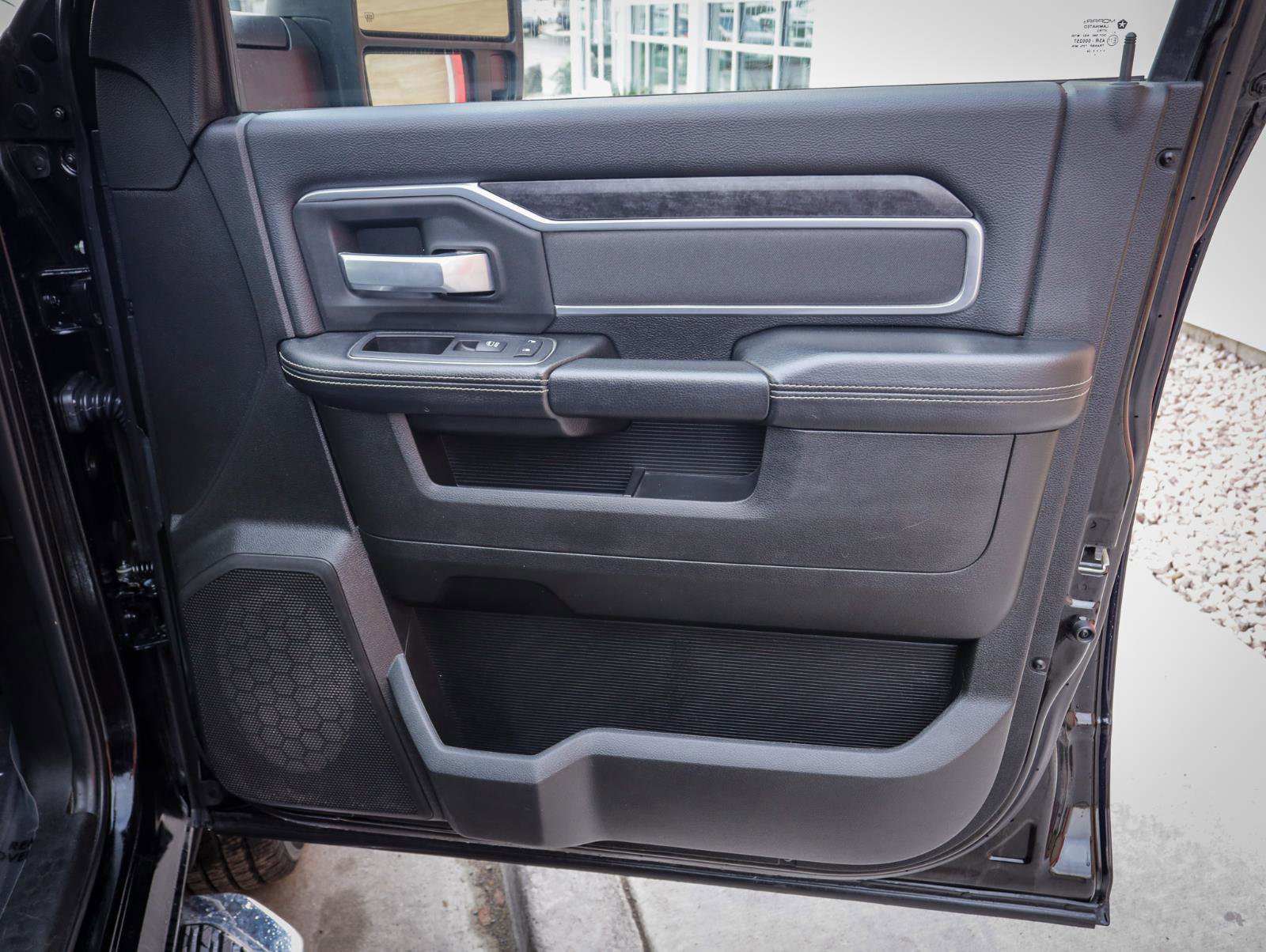 Used 2024 RAM 3500 Big Horn image 25