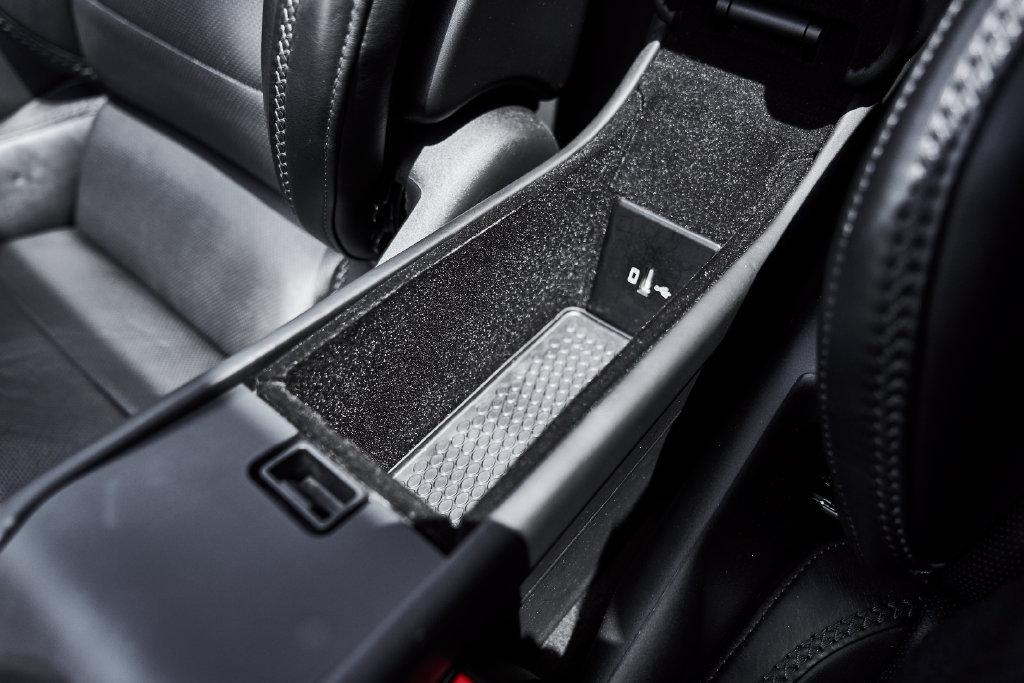 Used 2023 McLaren GT RWD image 57