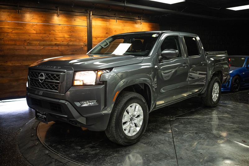 Used 2023 Nissan Frontier SV w/ SV Convenience Package image 2
