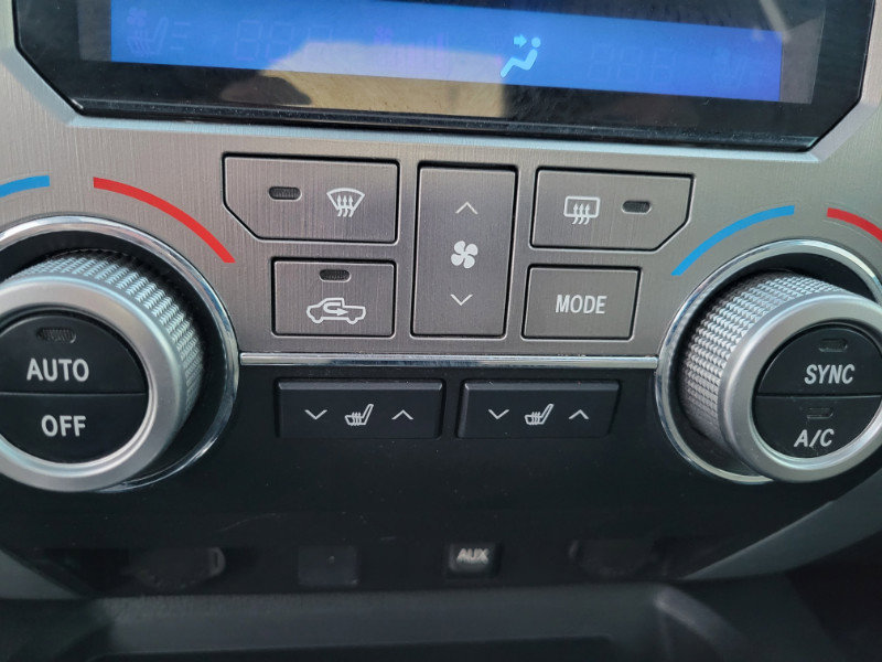 Used 2014 Toyota Tundra Limited AWD/4WD image 39