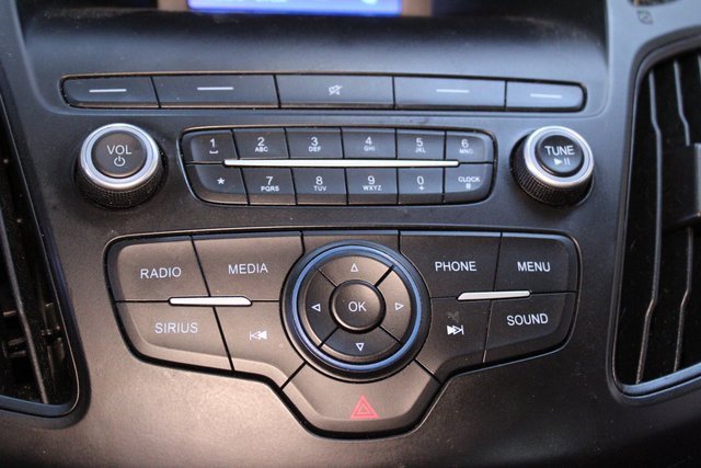 Used 2018 Ford Focus SE image 23