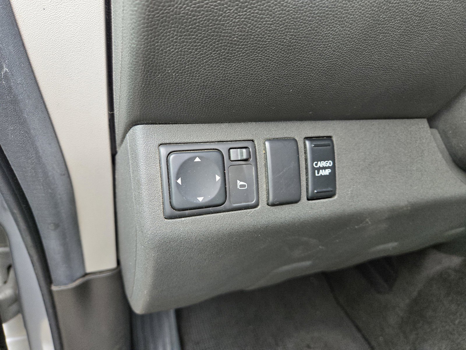 Used 2005 Nissan Frontier SE w/ (P01) Power Pkg RWD image 10