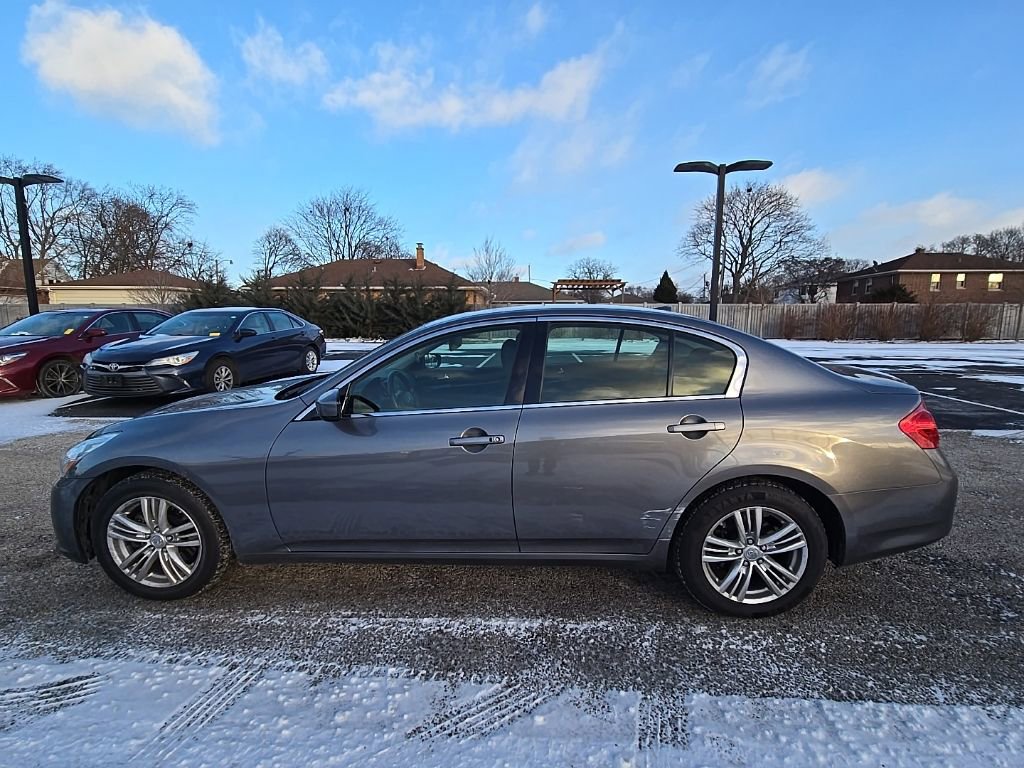 Used 2012 INFINITI G37 X w/ Premium Pkg image 4