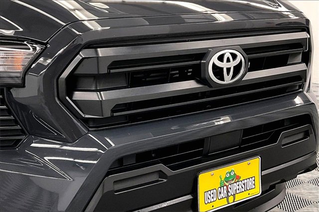 Used 2025 Toyota Tacoma SR image 27