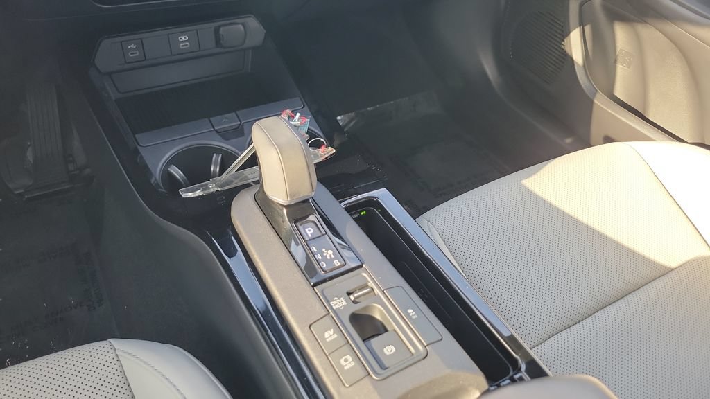 Certified 2024 Toyota Prius XLE AWD/4WD image 15