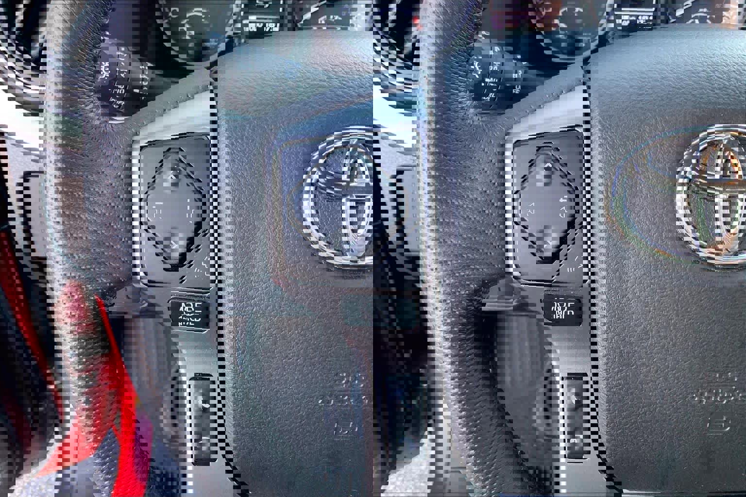 Certified 2023 Toyota Tacoma SR5 w/ Technology Package image 23