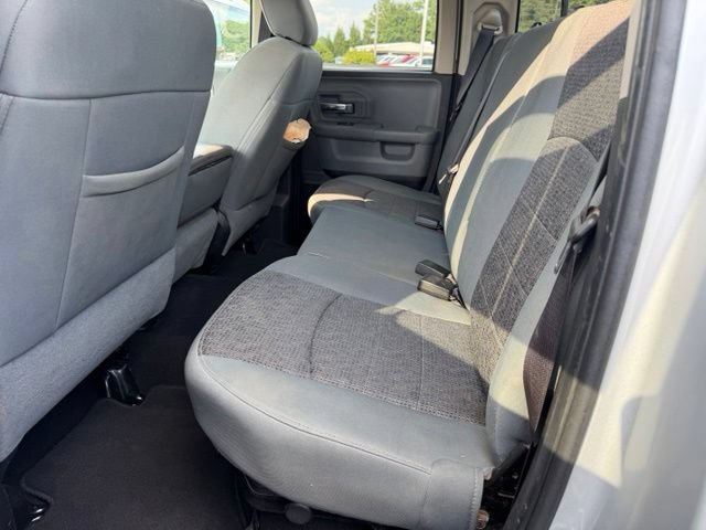 Used 2015 RAM 1500 SLT AWD/4WD image 11