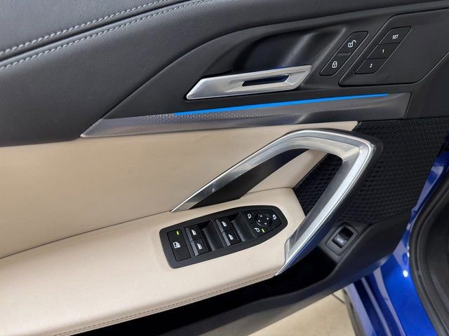 Used 2025 BMW X1 xDrive28i image 7