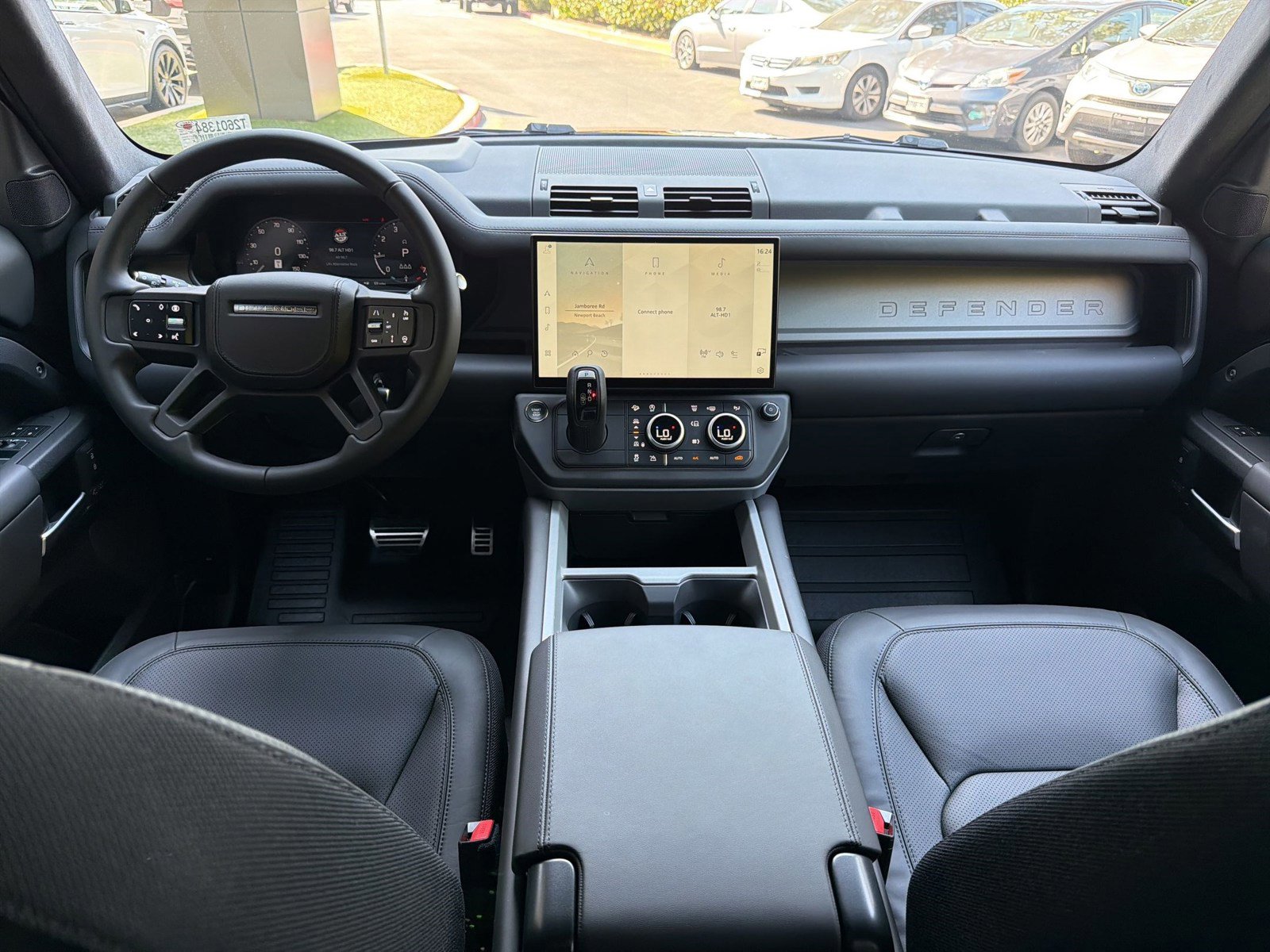 New 2026 Land Rover Defender 110 X AWD/4WD image 17