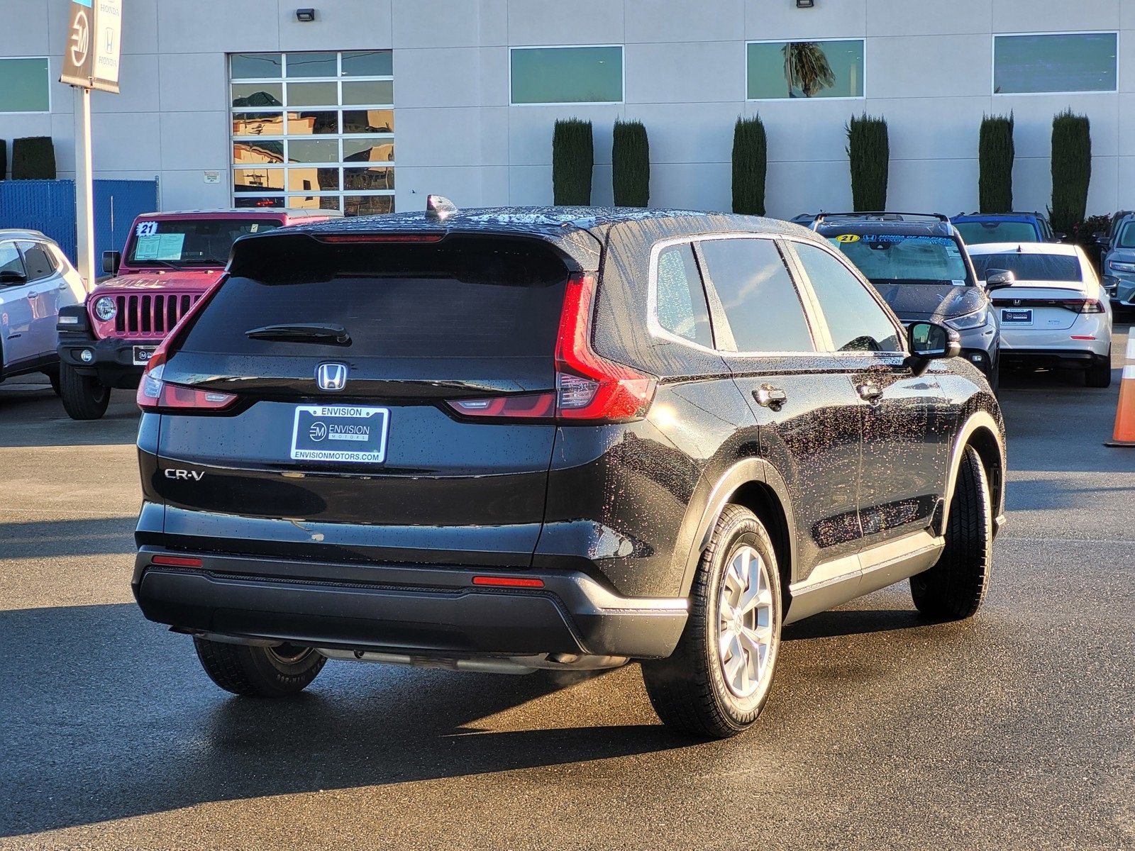 Used 2024 Honda CR-V LX image 5