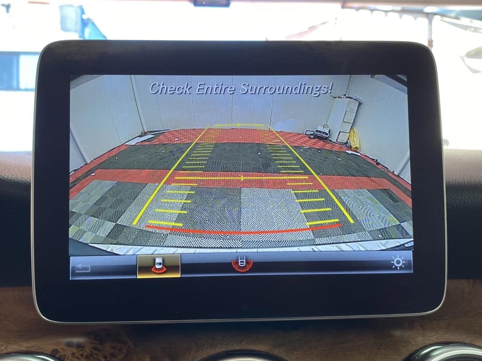 Used 2018 Mercedes-Benz GLA 250 4MATIC image 25