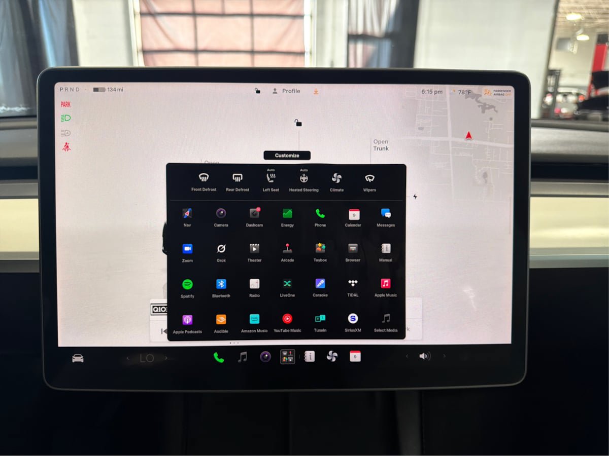 Used 2023 Tesla Model Y Long Range AWD/4WD image 18