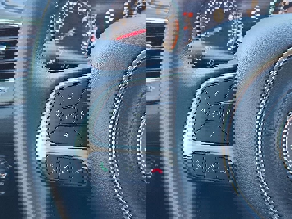 Used 2019 Jeep Compass Trailhawk w/ Cold Weather Group image 23