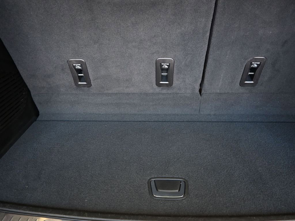 Used 2023 GMC Yukon Denali Ultimate image 21