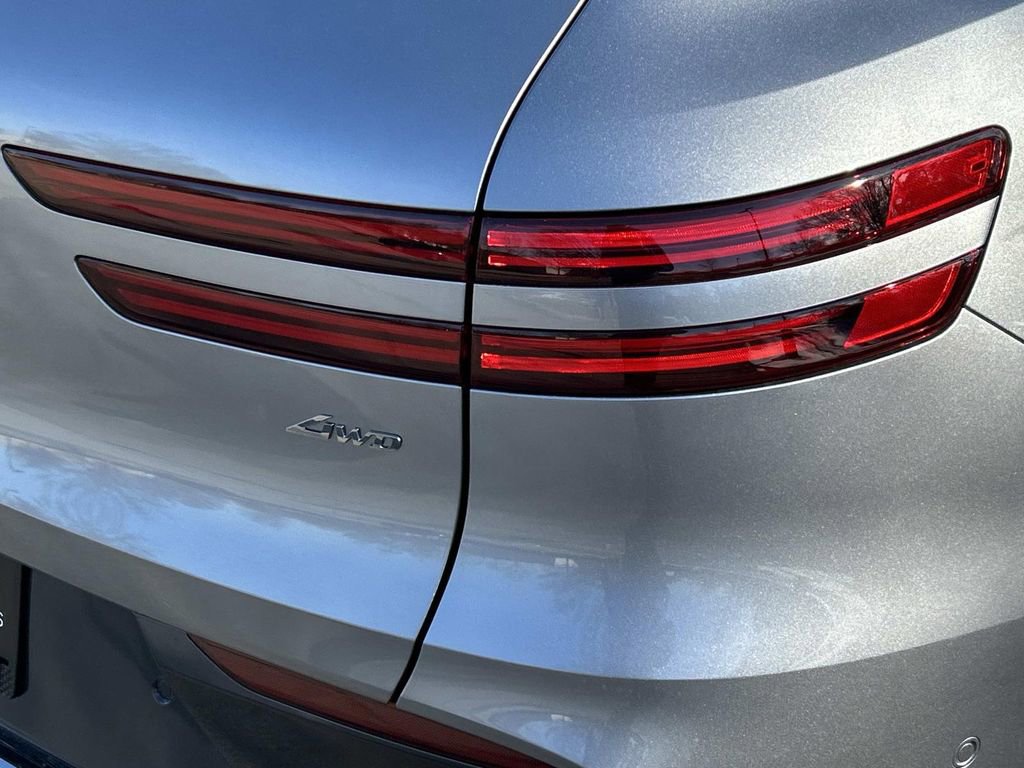 New 2026 Genesis GV70 2.5T Advanced image 12