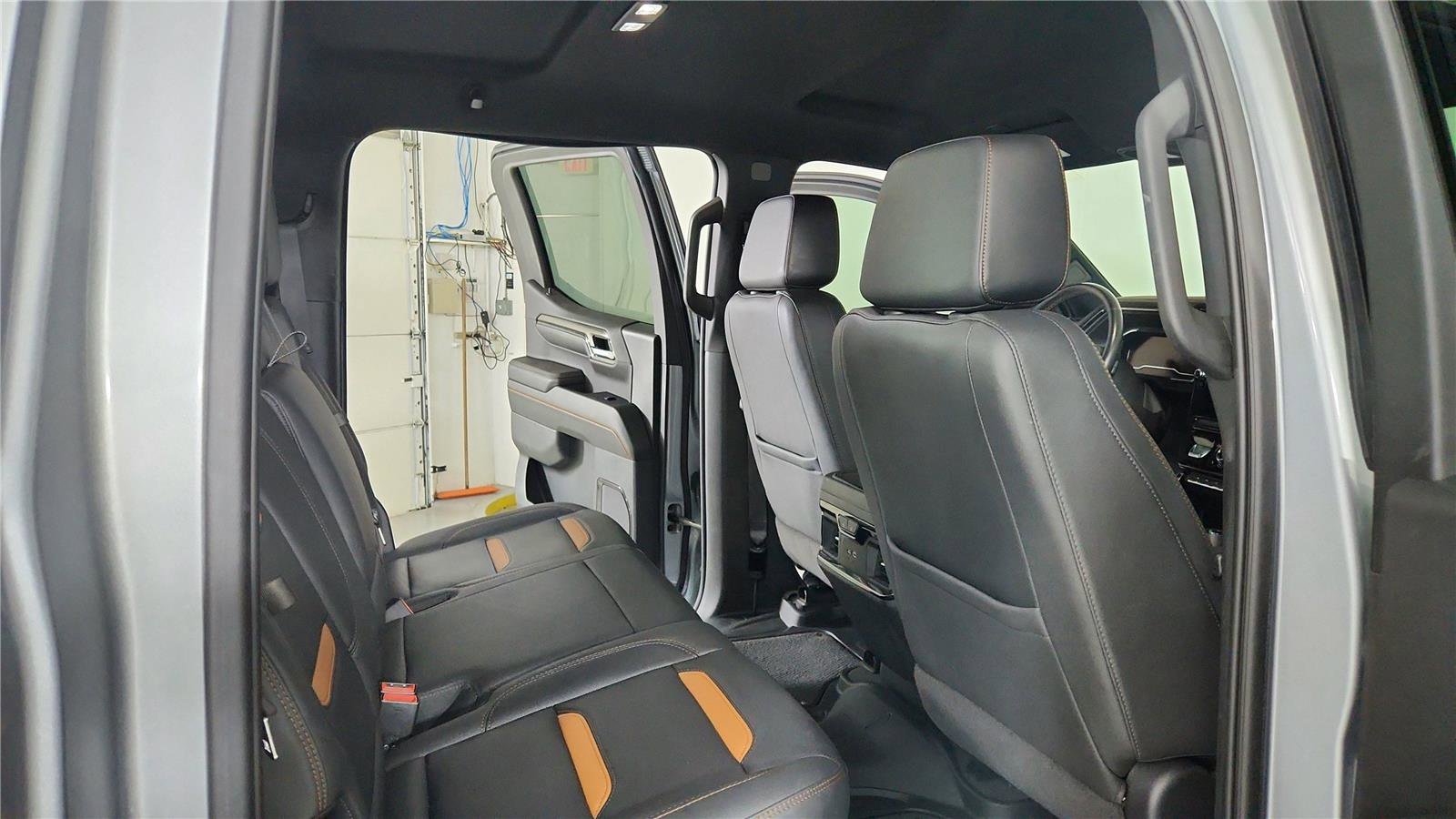 Used 2023 GMC Sierra 1500 AT4 w/ Technology Package image 27
