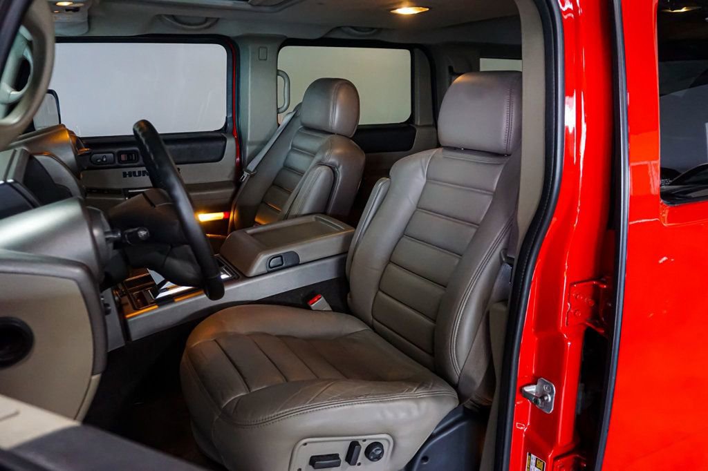 Used 2004 HUMMER H2 AWD/4WD image 9