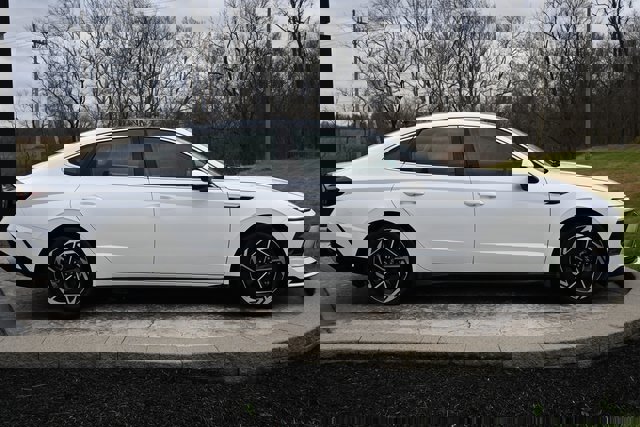 Used 2024 Hyundai Sonata SEL w/ Convenience Package image 4