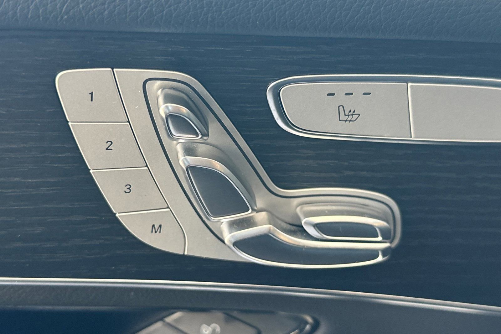 Certified 2022 Mercedes-Benz GLC 300 4MATIC image 14