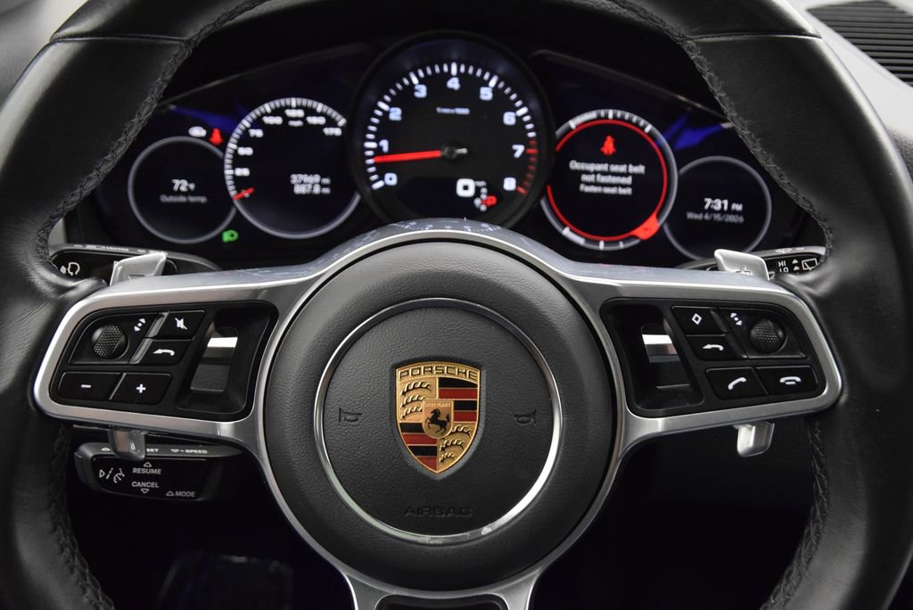 Used 2022 Porsche Cayenne image 24