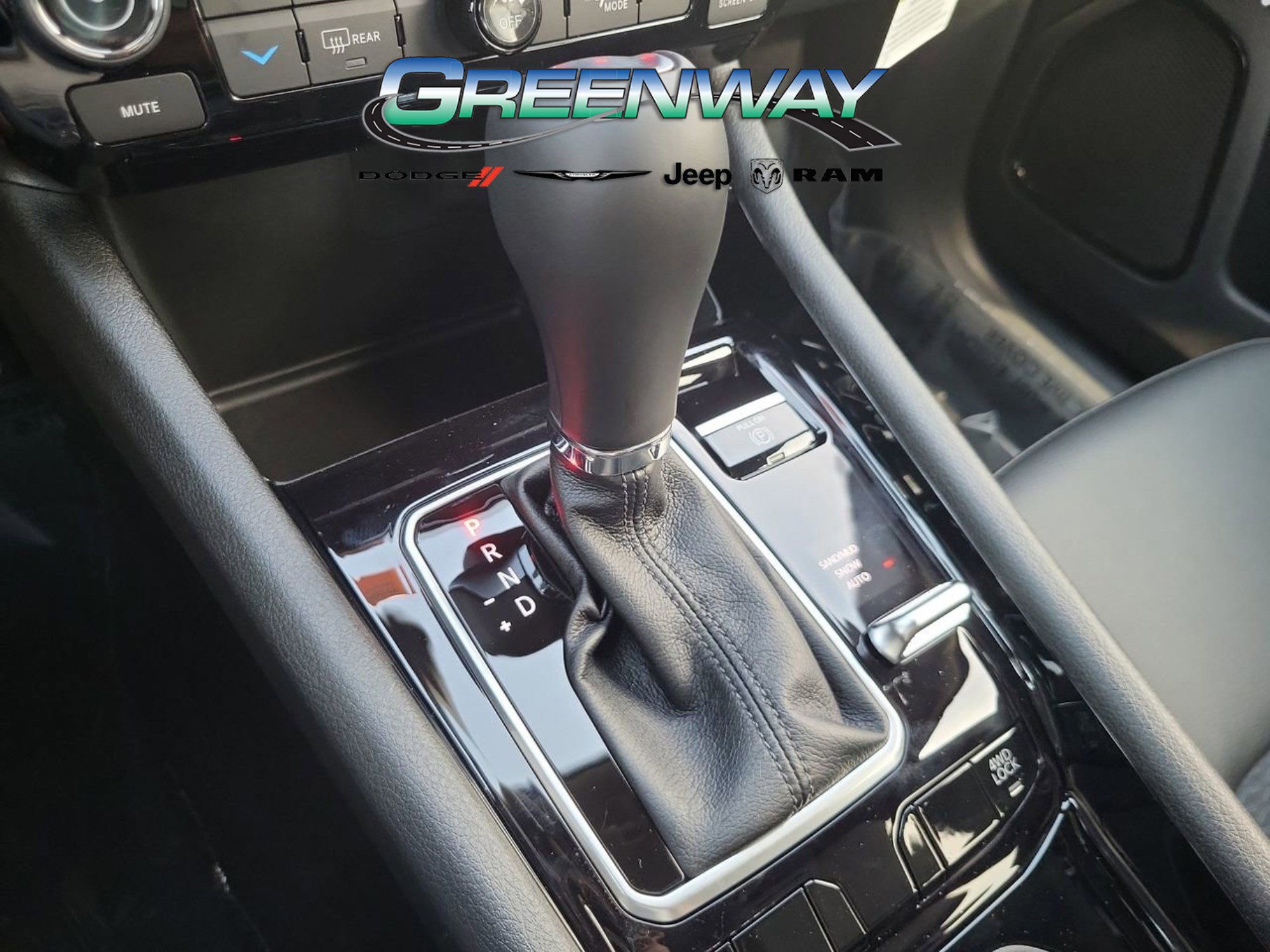 New 2026 Jeep Compass Latitude image 21