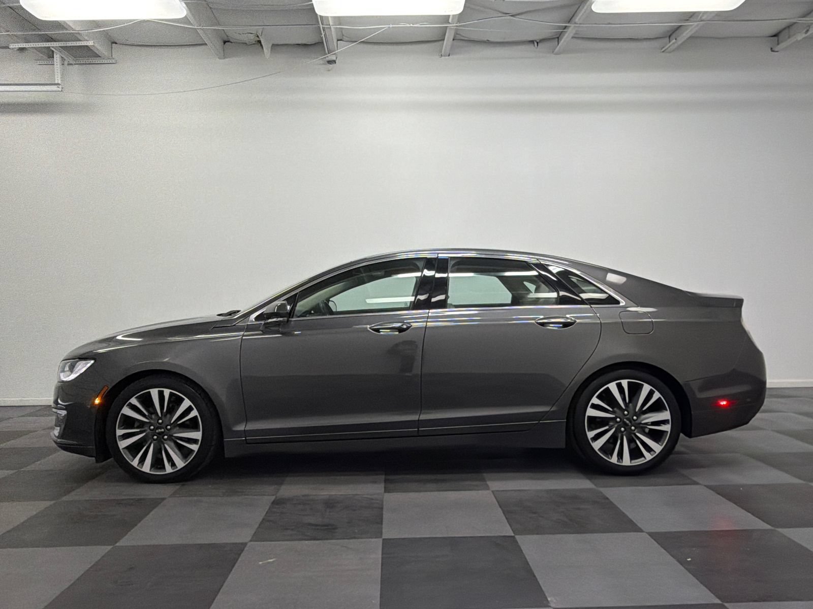 Used 2019 Lincoln MKZ Reserve AWD/4WD video 4
