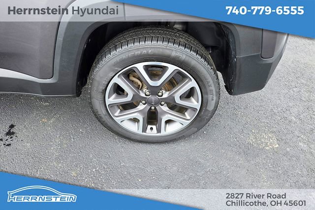 Used 2018 Jeep Renegade Latitude w/ Cold Weather Group AWD/4WD image 22