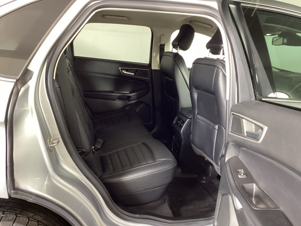 Used 2023 Ford Edge SEL w/ Convenience Package AWD/4WD image 12