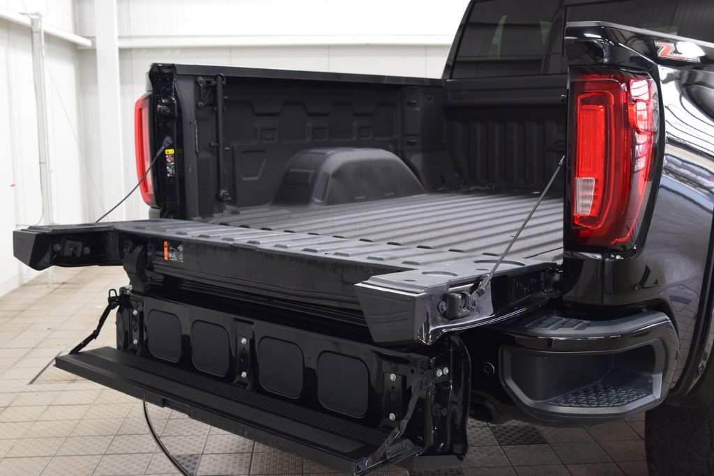 Used 2023 GMC Sierra 1500 AT4 w/ AT4 Premium Package image 29