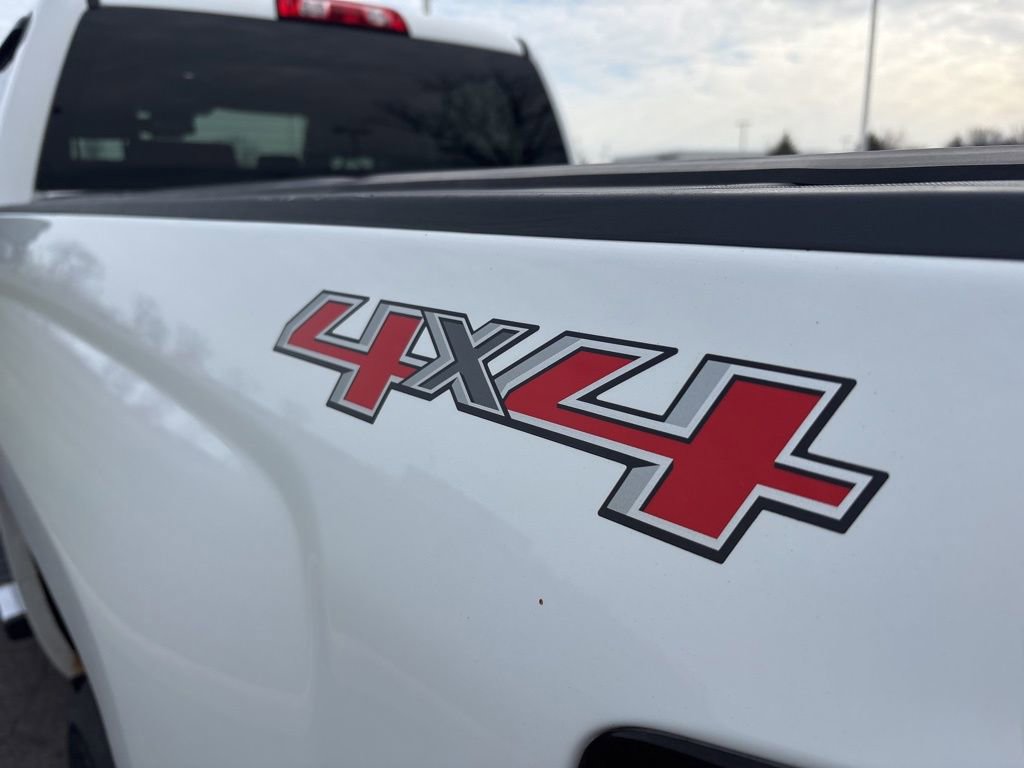 Used 2017 Chevrolet Silverado 2500 High Country w/ Snow Plow Prep Package image 5