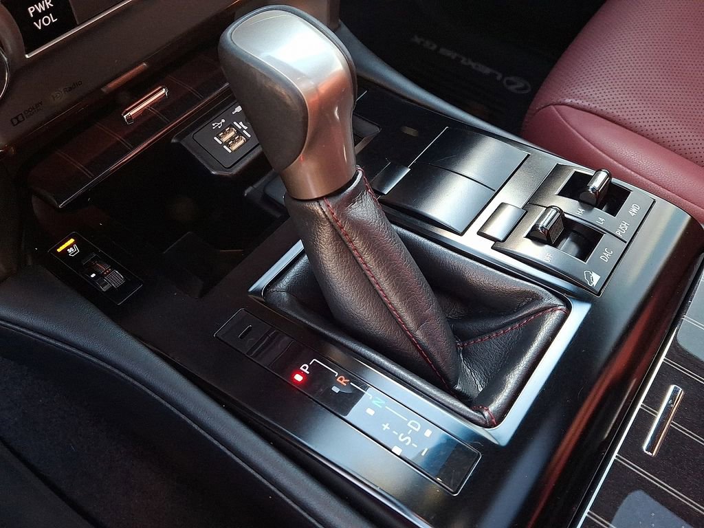 Used 2021 Lexus GX 460 Premium w/ Premium Package image 16