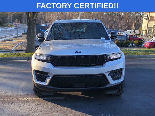 Certified 2024 Jeep Grand Cherokee Altitude image 8