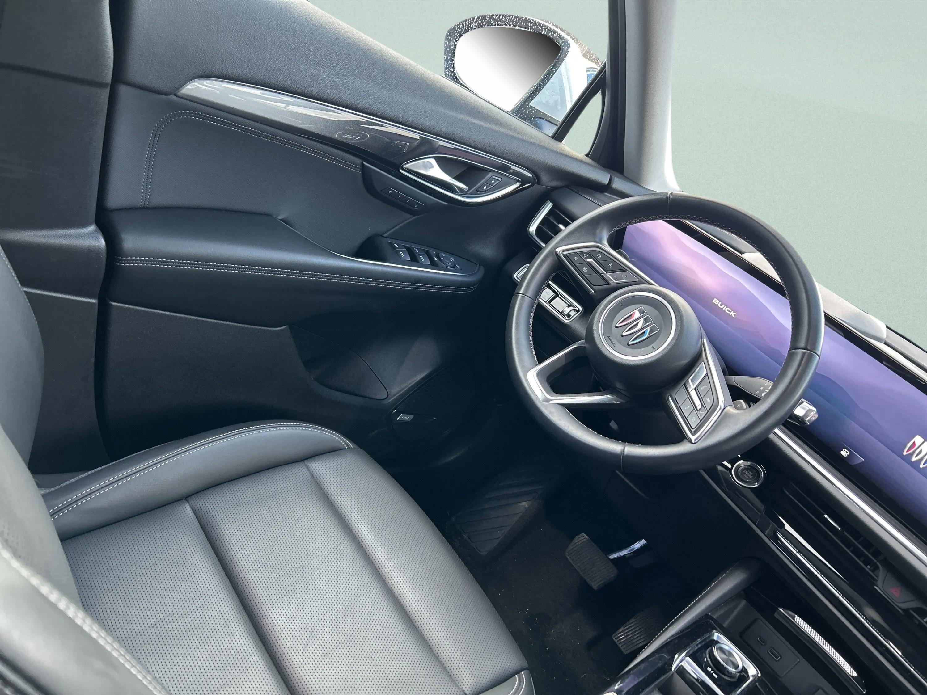 Used 2024 Buick Envision Preferred image 20