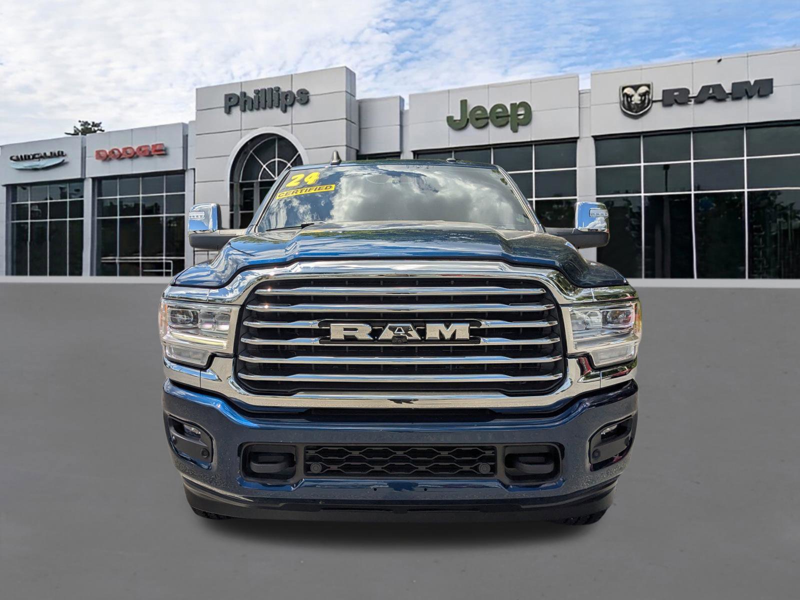 Certified 2024 RAM 2500 Limited w/ Safety Group AWD/4WD image 9