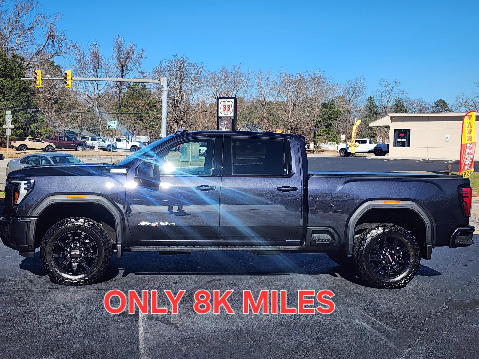 Used 2025 GMC Sierra 3500 AT4 image 2