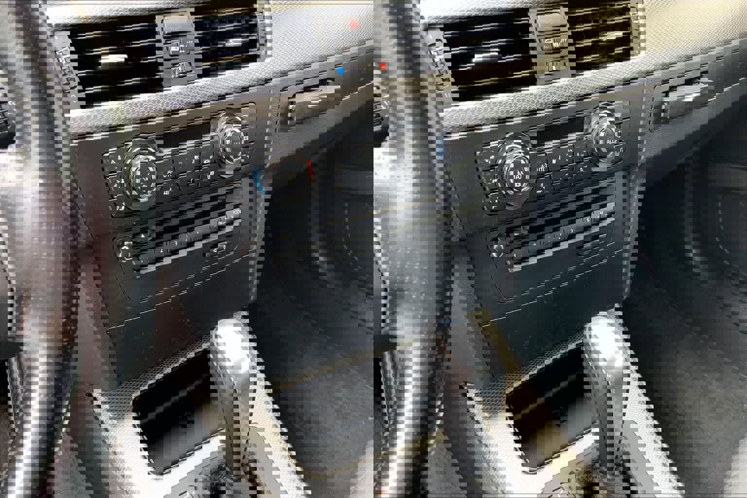 Used 2011 BMW 335i Coupe image 32