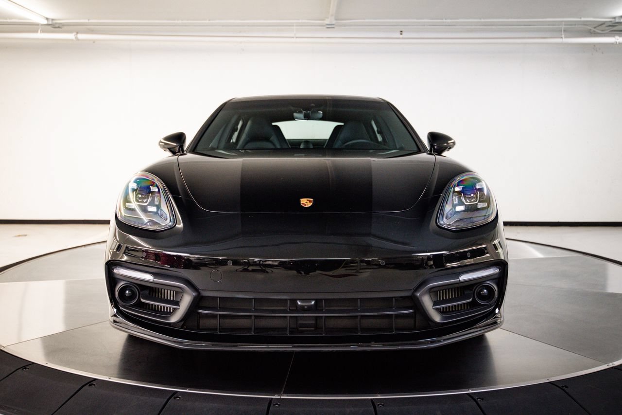 Certified 2023 Porsche Panamera image 10