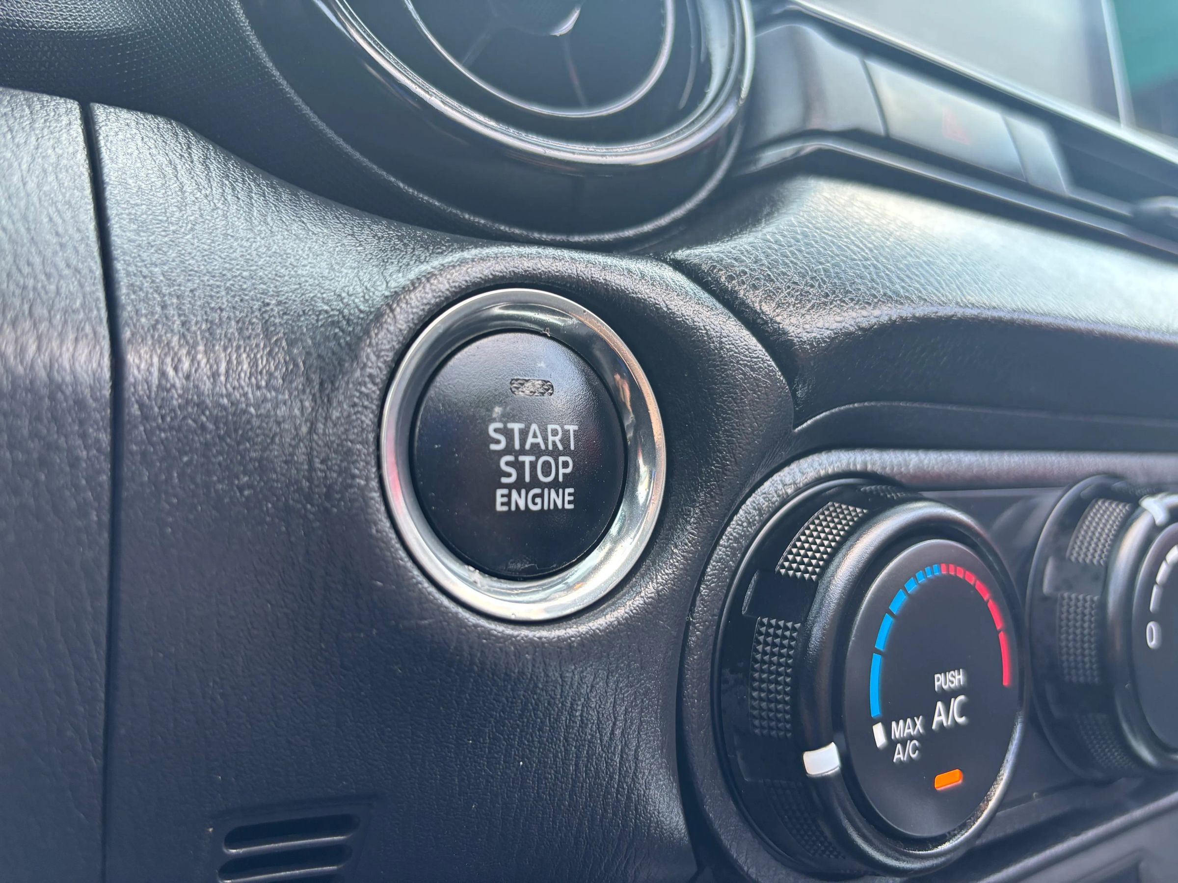 Used 2017 MAZDA MX-5 Miata Club w/ Brembo/BBS Package image 22