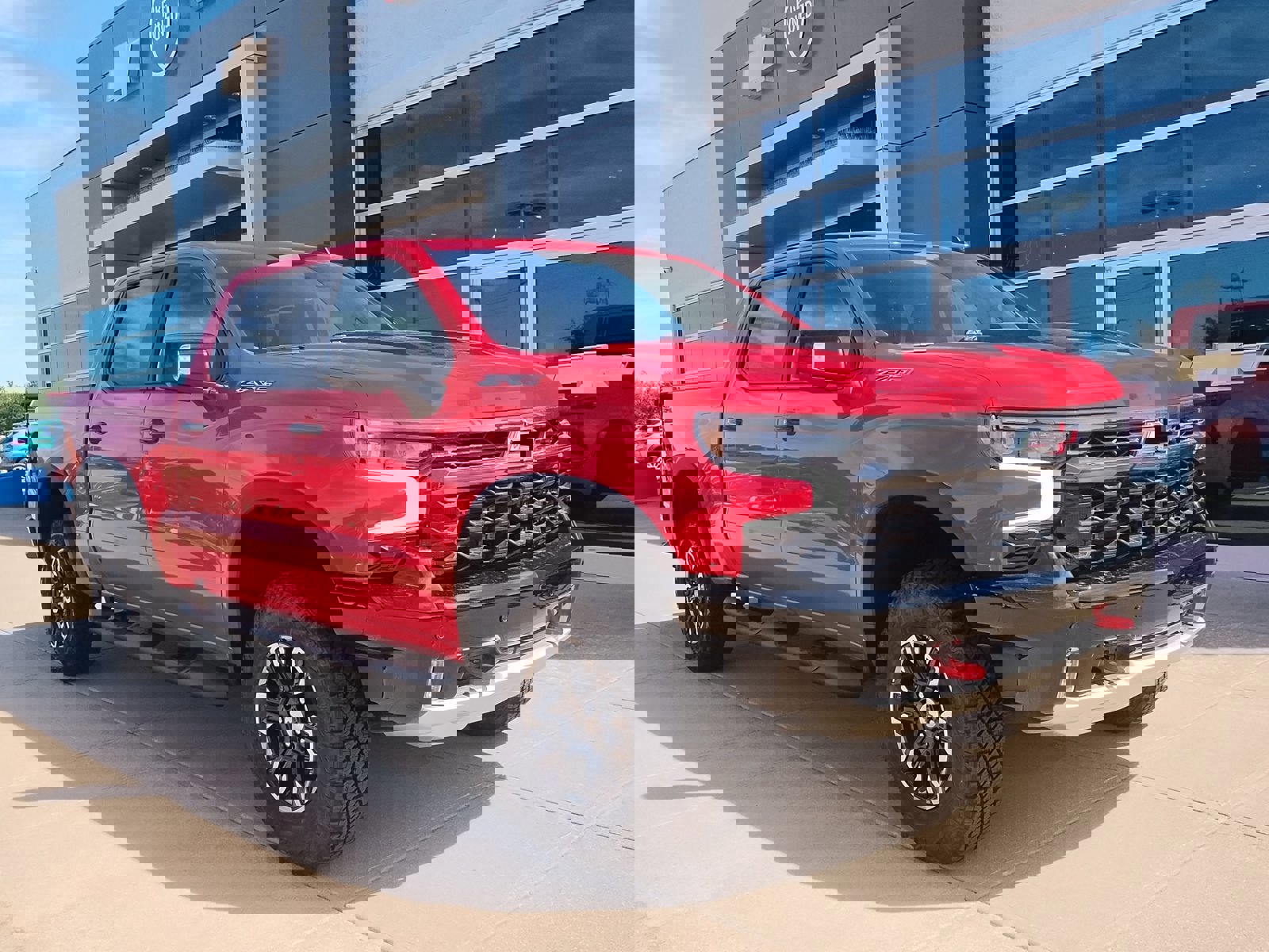 New 2025 Chevrolet Silverado 1500 ZR2 w/ Technology Package