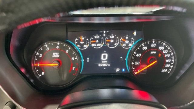 Used 2018 Chevrolet Camaro ZL1 RWD image 15