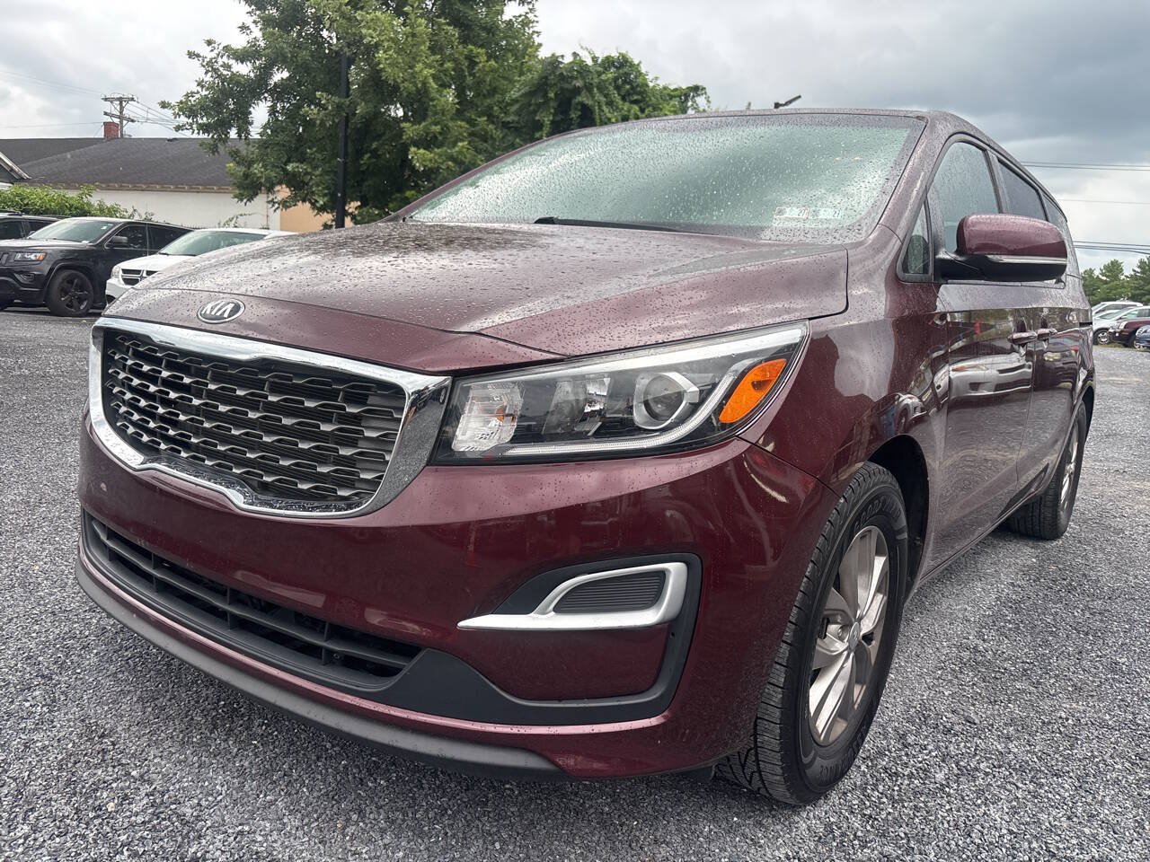 Used 2020 Kia Sedona LX FWD image 1