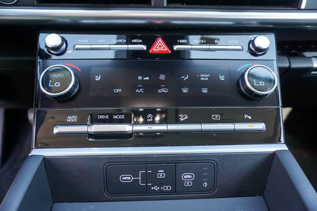 Used 2025 Hyundai Santa Fe SEL FWD image 21